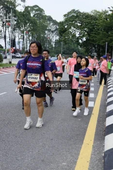 Runner Photo 4304782