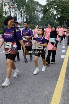 Runner Photo 4304783
