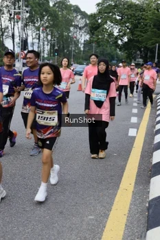 Runner Photo 4304785