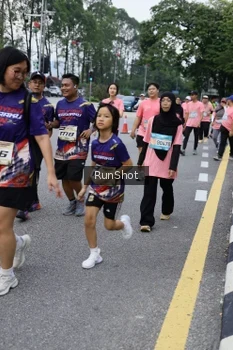 Runner Photo 4304787