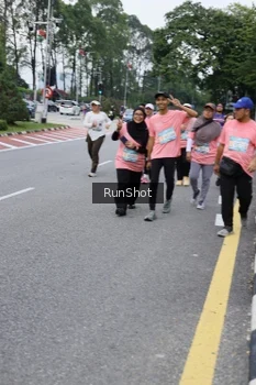 Runner Photo 4304802