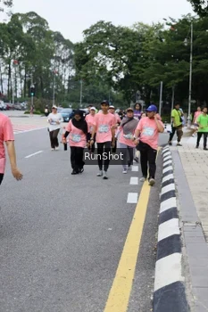 Runner Photo 4304805