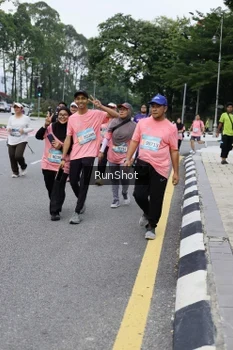 Runner Photo 4304807