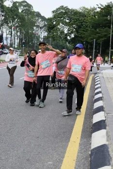 Runner Photo 4304808