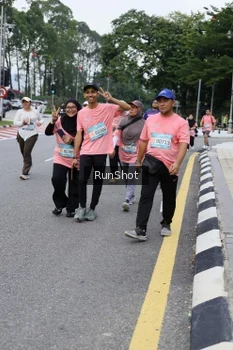 Runner Photo 4304816