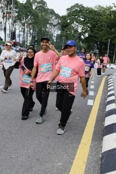 Runner Photo 4304818