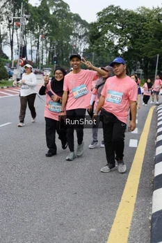 Runner Photo 4304828