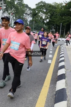 Runner Photo 4304837
