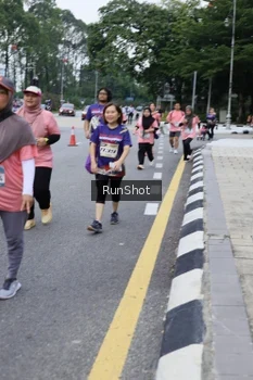 Runner Photo 4304840