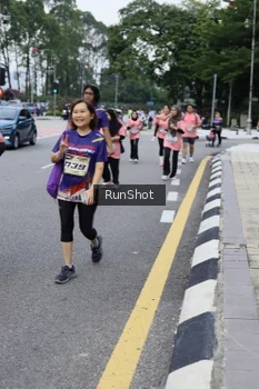 Runner Photo 4304842