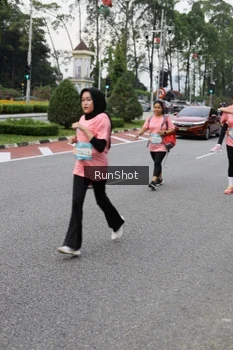 Runner Photo 4304845