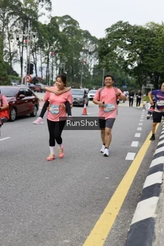 Runner Photo 4304855