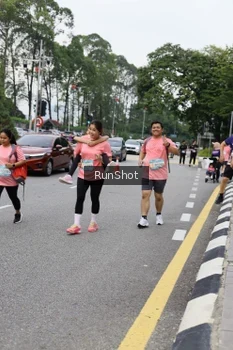 Runner Photo 4304858