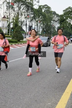 Runner Photo 4304870