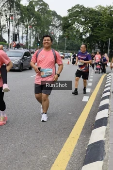 Runner Photo 4304885
