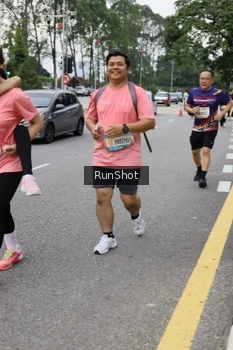 Runner Photo 4304890