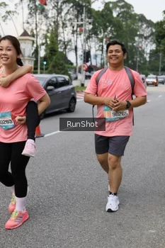 Runner Photo 4304893