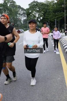 Runner Photo 4304924