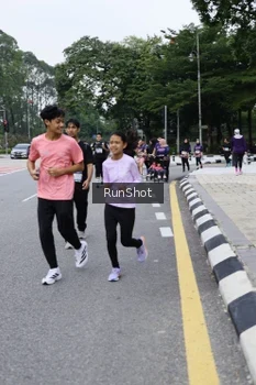 Runner Photo 4304927