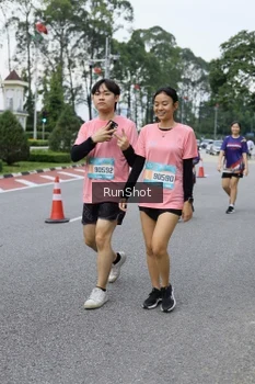 Runner Photo 4304948