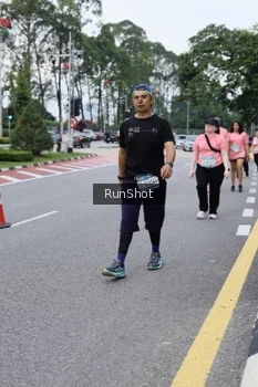 Runner Photo 4304962