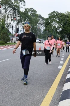 Runner Photo 4304963