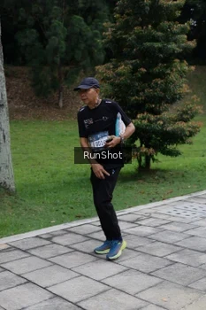 Runner Photo 4304969