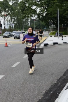 Runner Photo 4304992