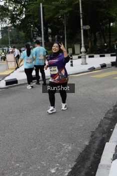 Runner Photo 4305016