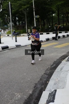Runner Photo 4305052