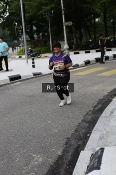 Runner Photo 4305057
