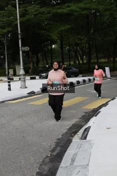 Runner Photo 4305068