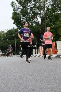 Runner Photo 4305107