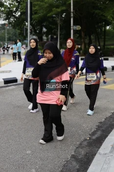 Runner Photo 4305122