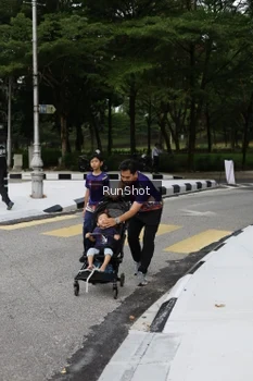Runner Photo 4305129
