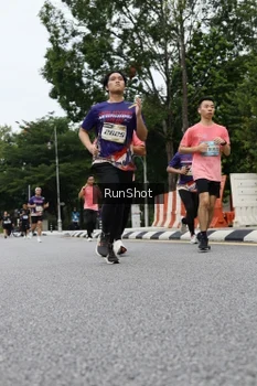Runner Photo 4305132
