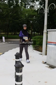 Runner Photo 4305143