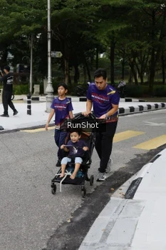 Runner Photo 4305147
