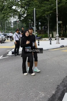 Runner Photo 4305153