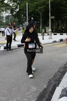 Runner Photo 4305157