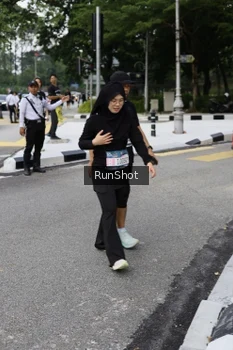 Runner Photo 4305158