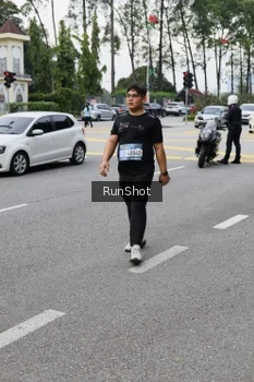 Runner Photo 4305166