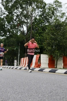 Runner Photo 4305169