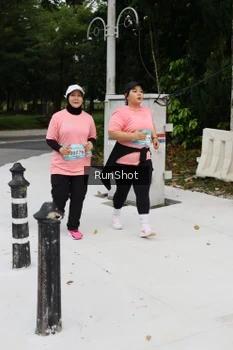 Runner Photo 4305192