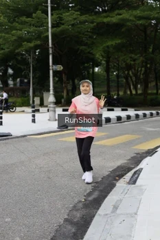 Runner Photo 4305199