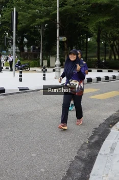 Runner Photo 4305216