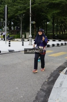 Runner Photo 4305218