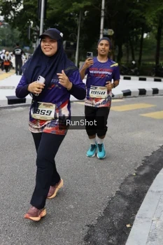 Runner Photo 4305238
