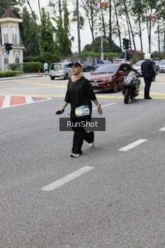 Runner Photo 4305265