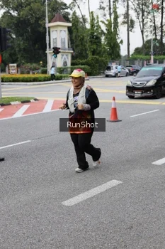 Runner Photo 4305266